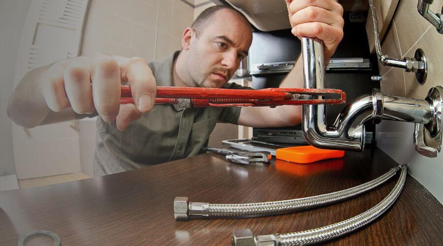 Local sewer line repair in Cidra, PR